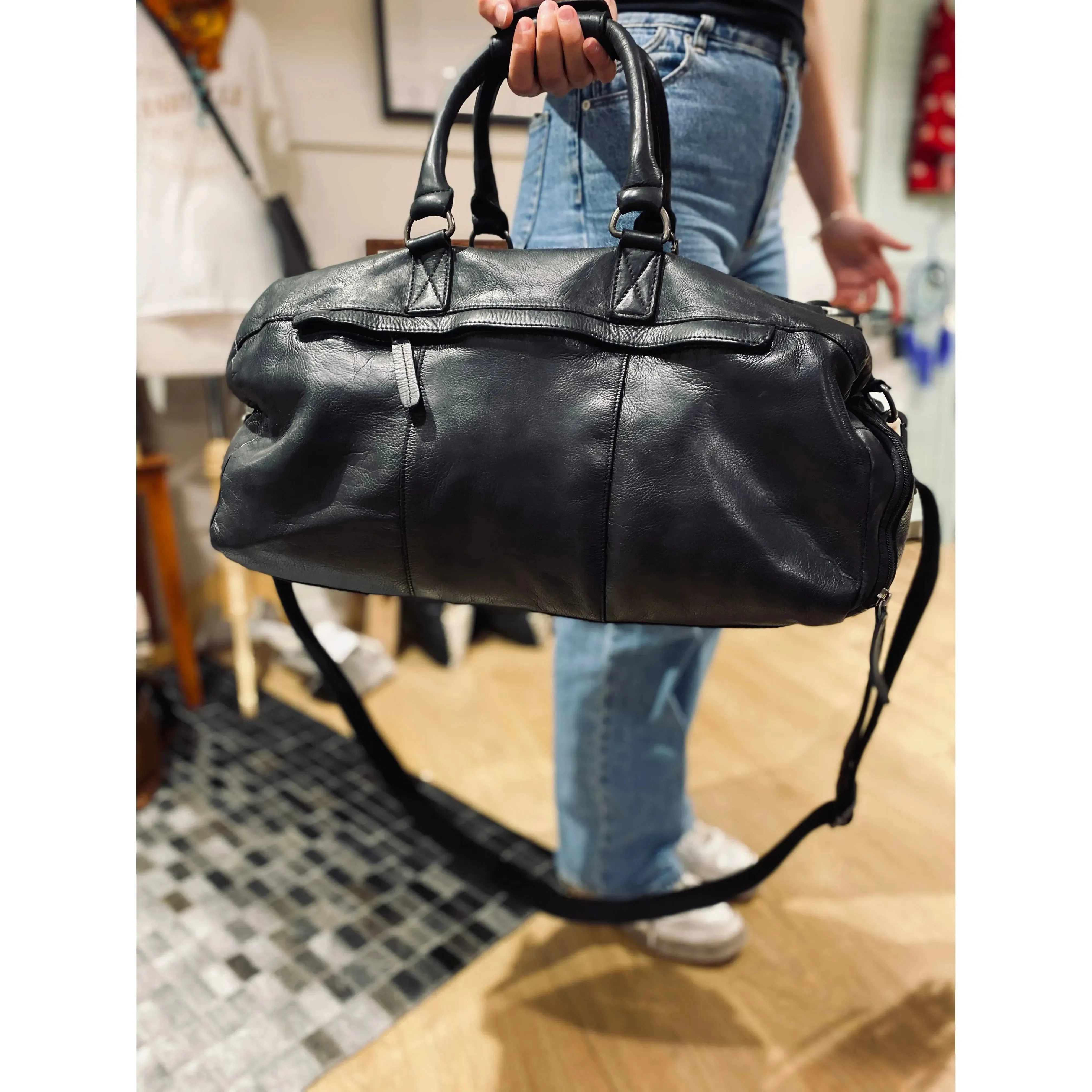 Black Leather overnight Bag #bob my