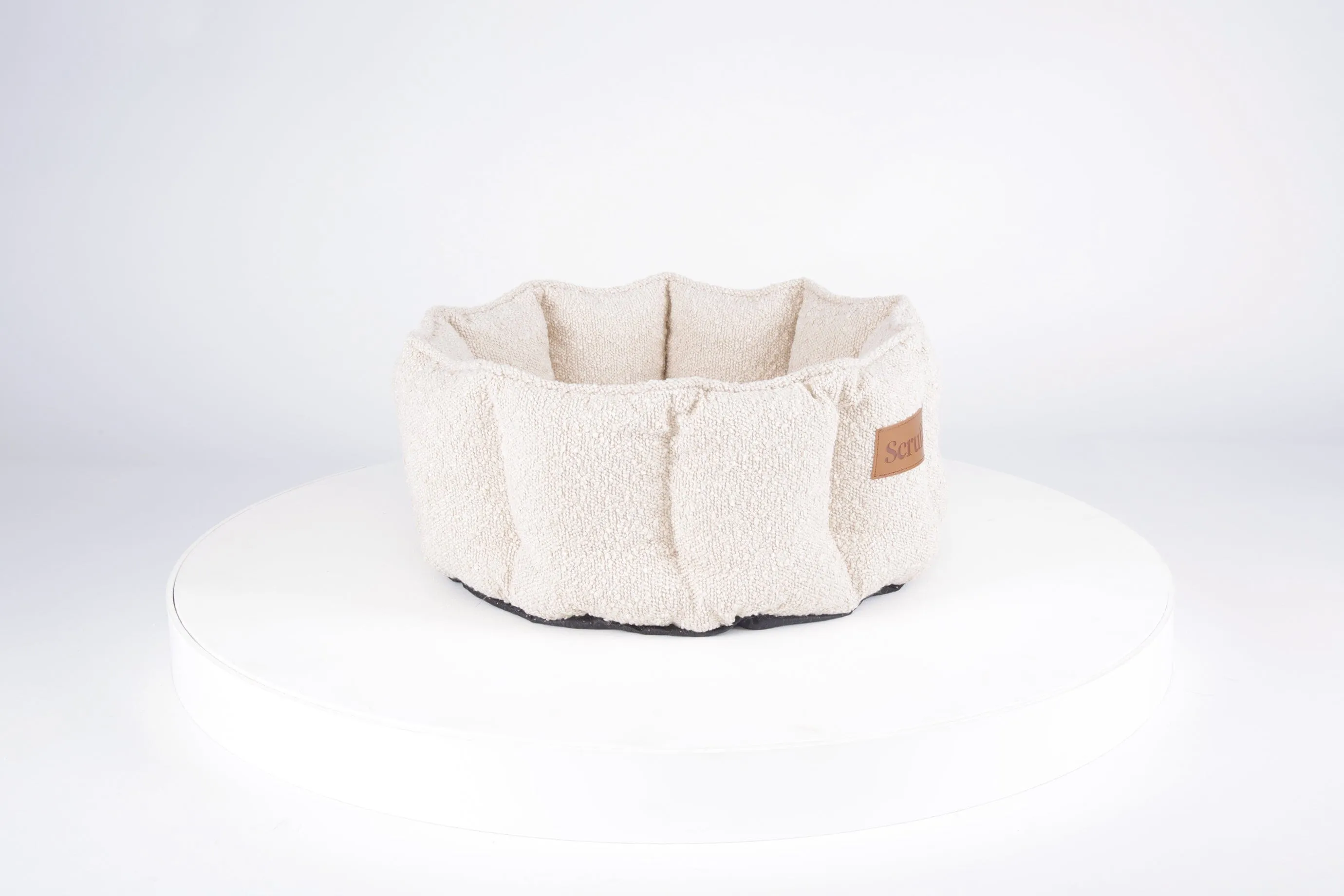 Boucle Cat Bed - Ivory