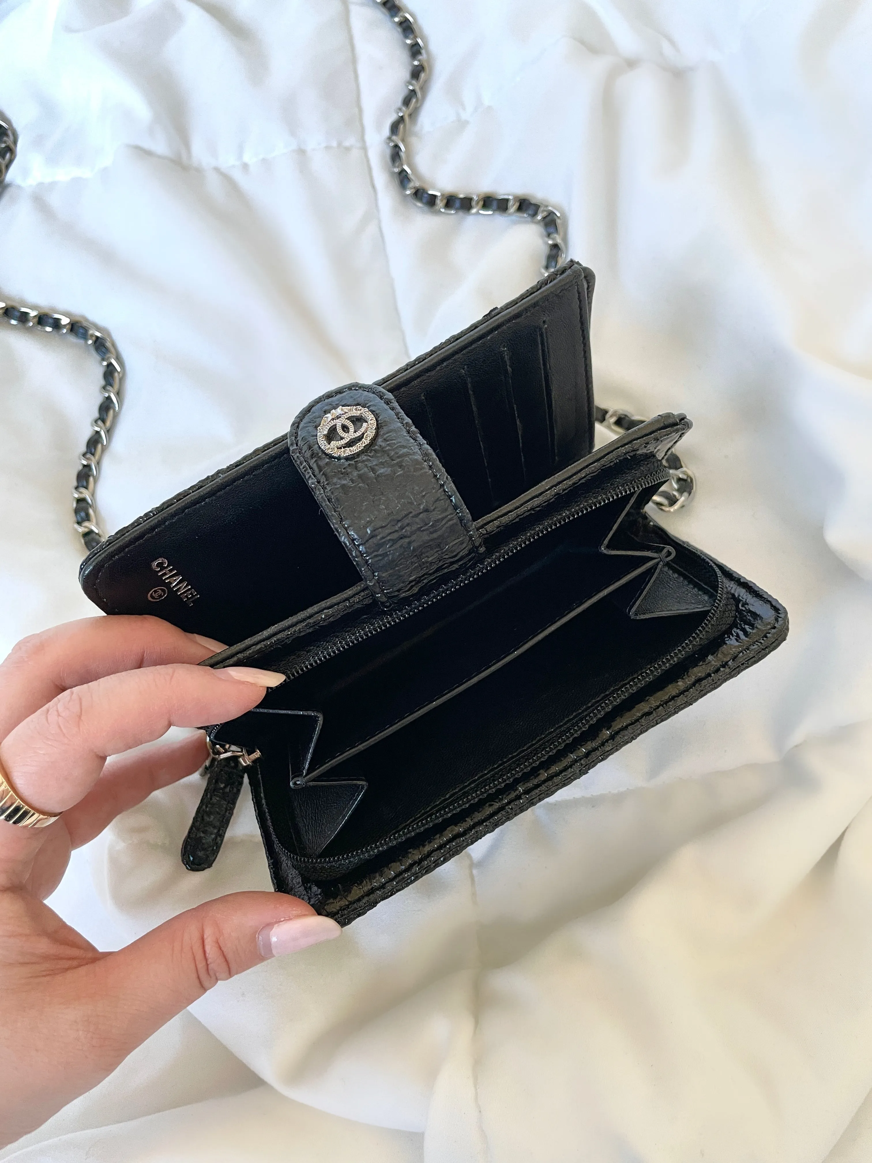Chanel Wallet on Chain