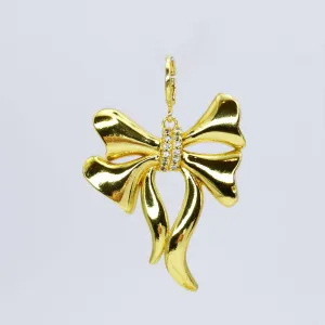 Chic Bow Charm