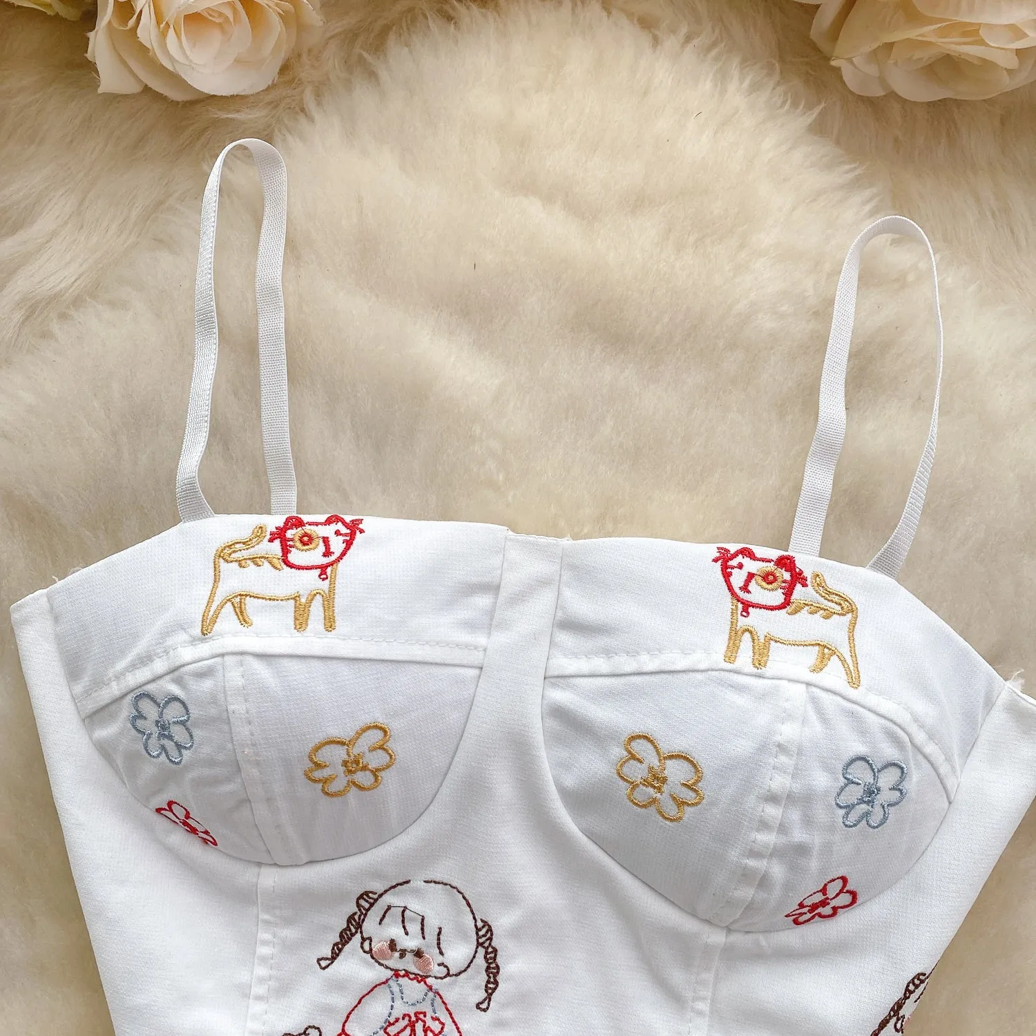 Chic Embroidered Padded Camisole