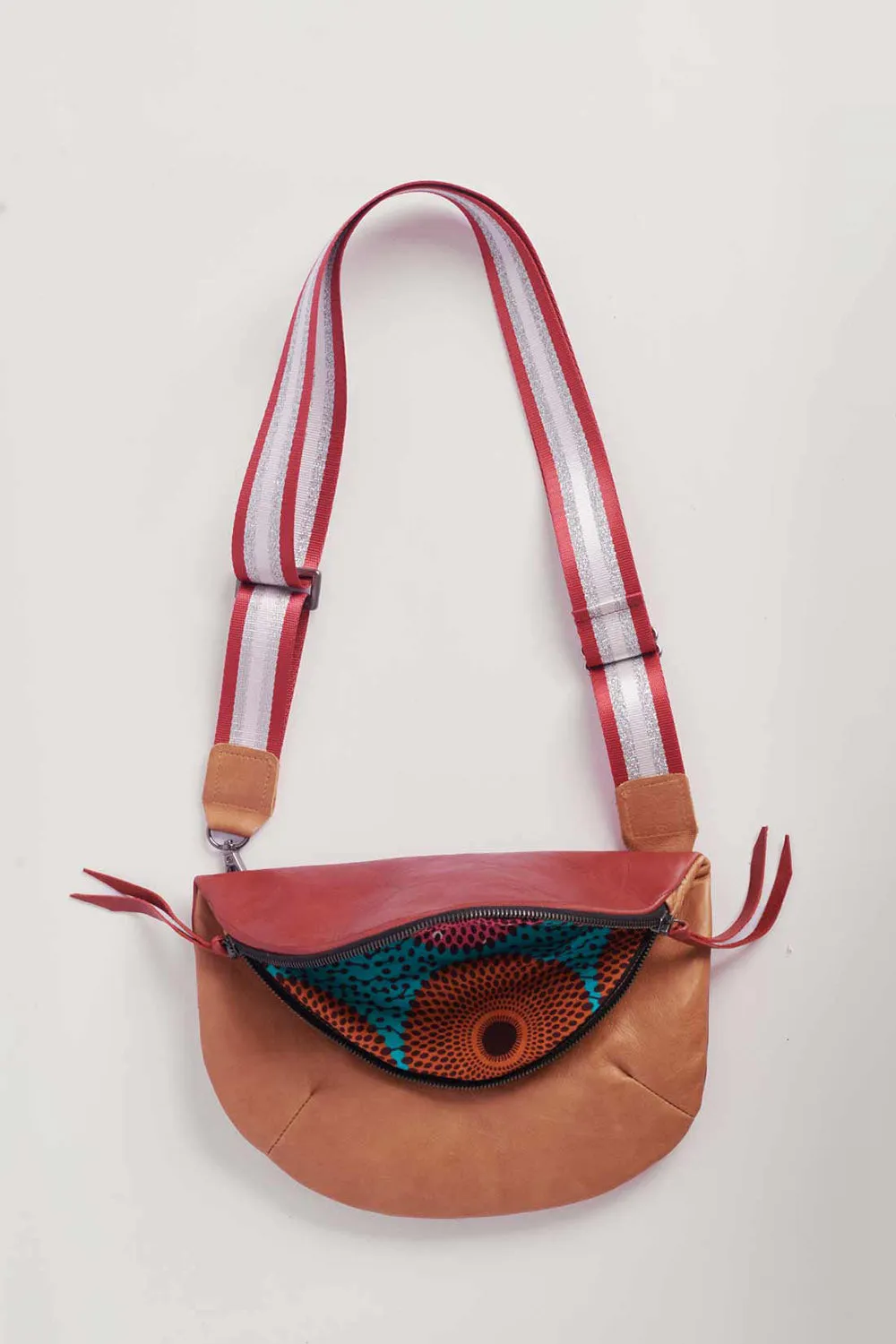 Crescent Cross-Body Bag - Wine
