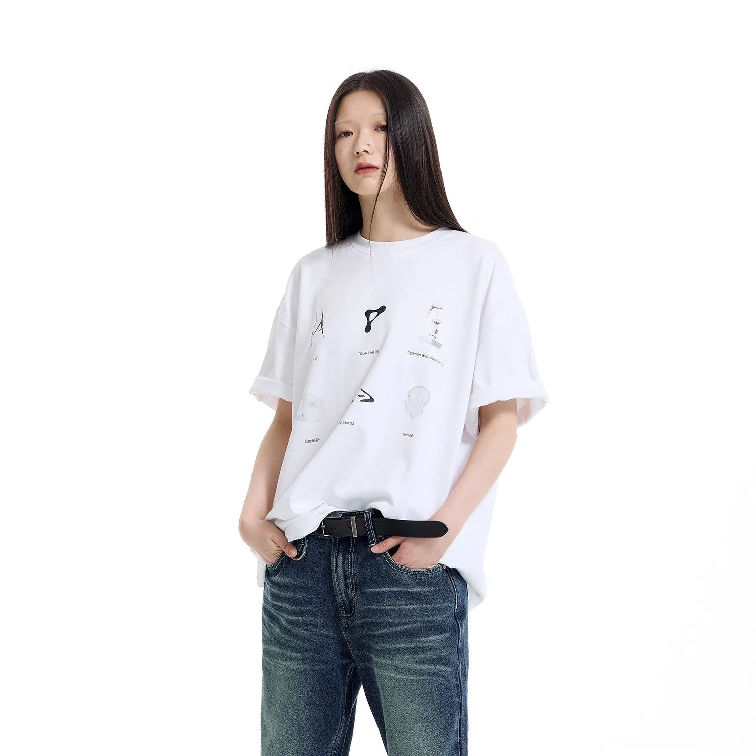 Model Graphic Casual Tee