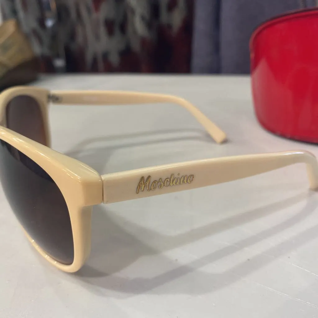 Moschino heart sunglasses