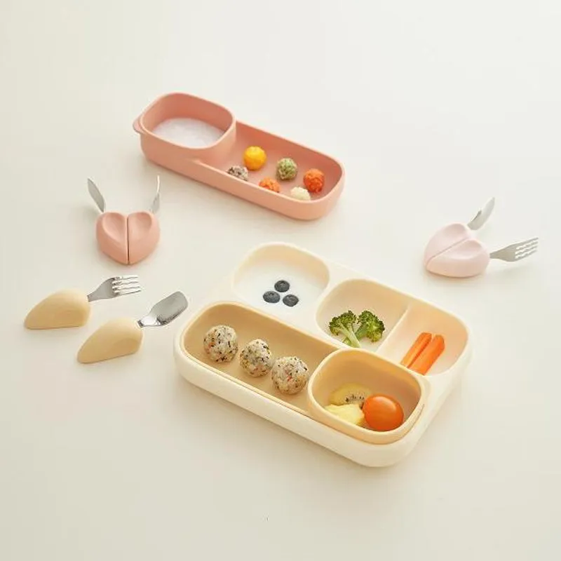 Moyuum Silicone Self-Feeding Heart Spoon & Fork Set