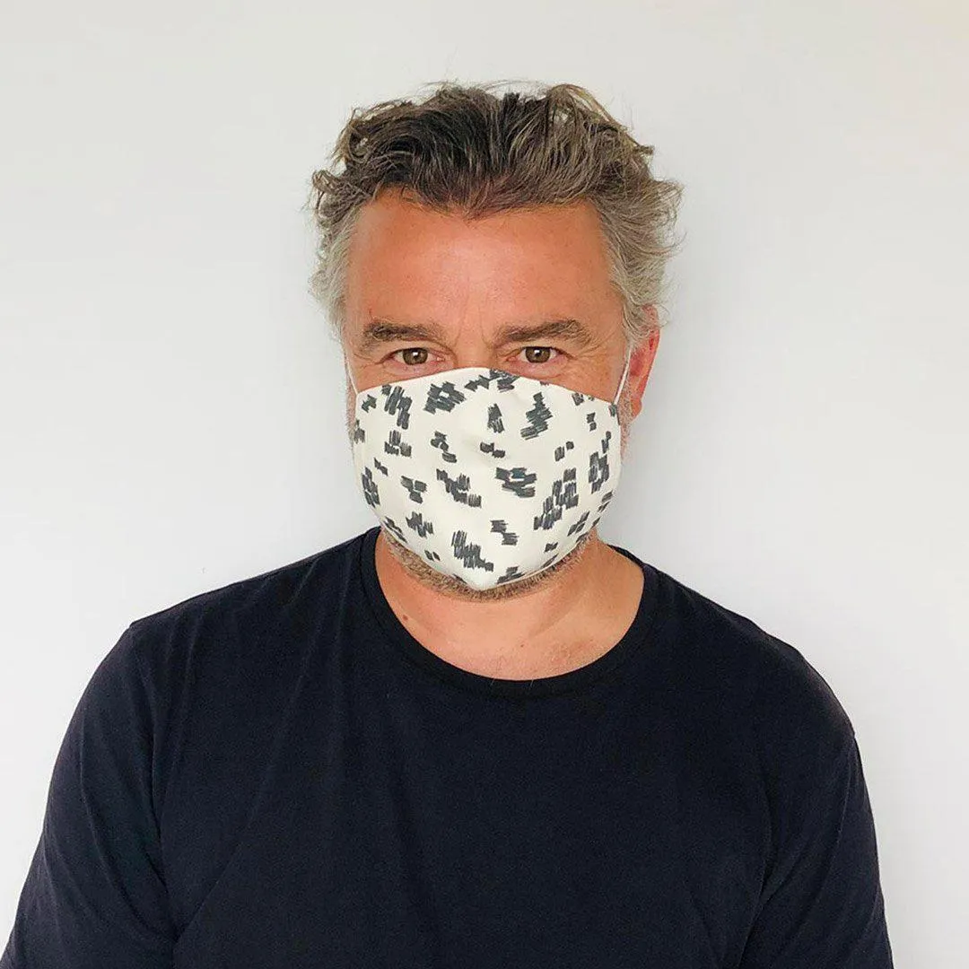 Outlet - The Bonnie Mob Adult Facemask - Monochrome