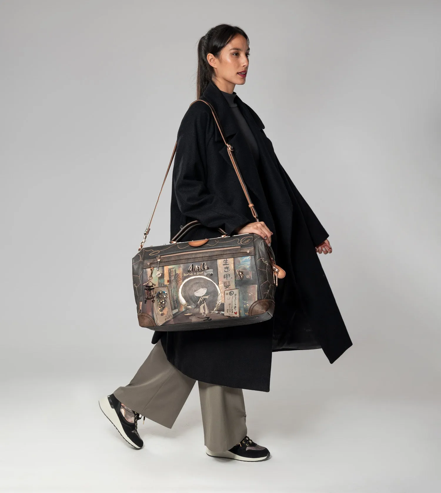 Shōen travel bag