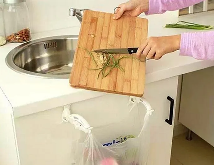 Trash Bag Holder (1 Pair)