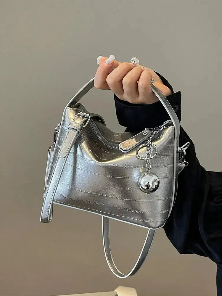Vvsha Chain Accents Trendy Shoulder Bag